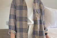 Kemeja Wanita Flanel sebagai Pilihan Fashion Kasual yang Stylish